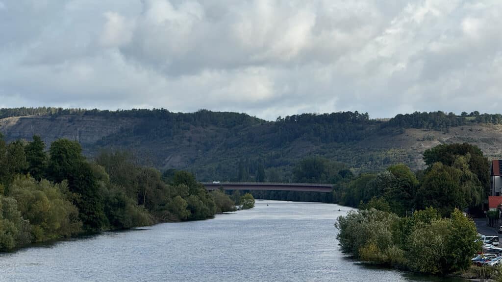 Der Main bei Karlstadt von der Brücke aus
